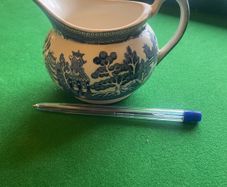 willow pattern arklow jug pottery