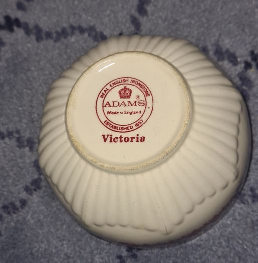 Vintage Ironstone Wm Adams England Victoria Wine Sugar Bowl