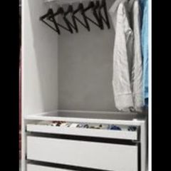 Walk In Wardrobes