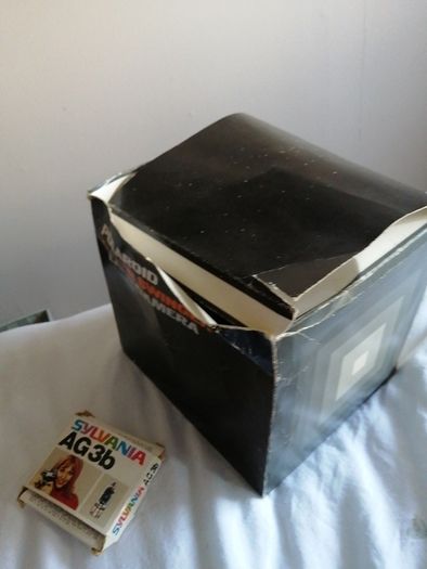 Polaroid  land camera