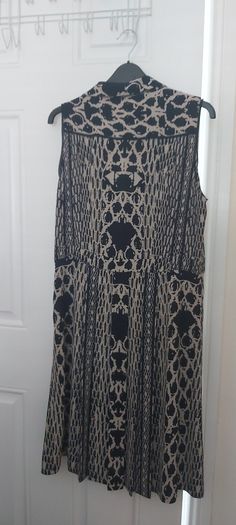 Ladies dress