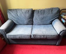 2 Seater Couch with foldout bed