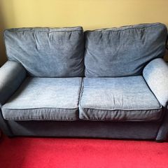 2 Seater Couch with foldout bed