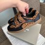 New Clark's Girls shoes, Size 2,5 UK, 35 EU. Image 4