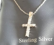 ladies silver chain and pendant