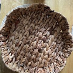 Straw baskets