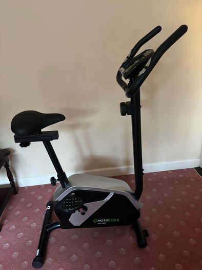 Rotocycle exercise bike