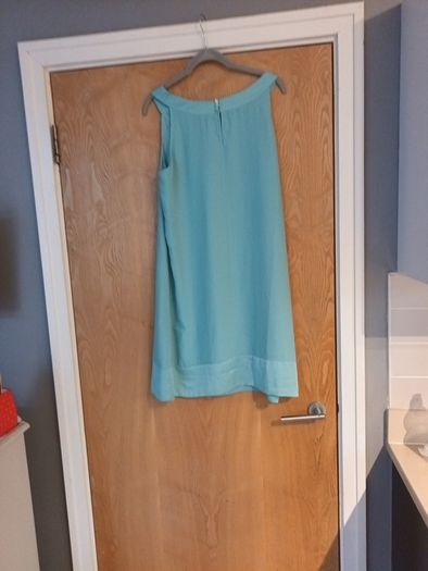 H&M  Dress. Size  14-16.   B.N.W.T.