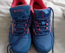 Ladies or Child's Size 5 EU 38 Mountain Warehouse Brand Runners/Outdoor Shoes