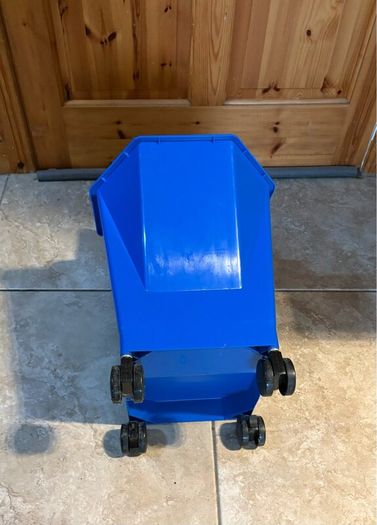 SYR mop and bucket