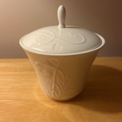 Wedgwood Nature Sugar Bowl