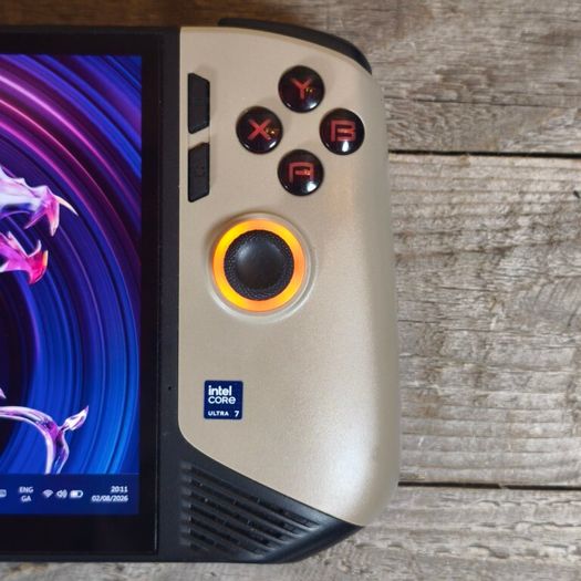 Msi Claw 8 AI+ A2VM 120Hz Intel Core Ultra 7 1TB SSD