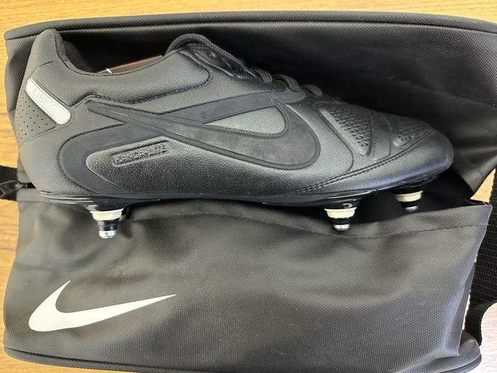 CTR360 Sample SG football boots
