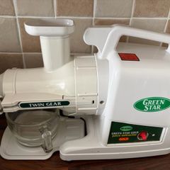 Green Star Gold Twin Gear Juice Extractor