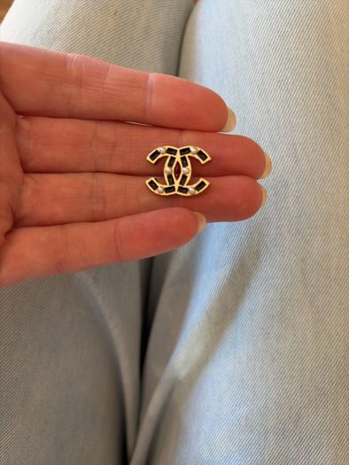 Chanel buttons