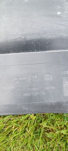 passat cc genuine diffuser 08-12
