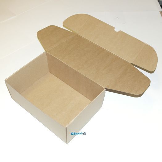 Lot of 10 Medium ecommerce boxes shipping posting all brown light eco-friendly and sturdy size 27 x 19 x 11 cm gift click and collect