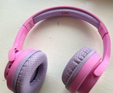 kids headphone