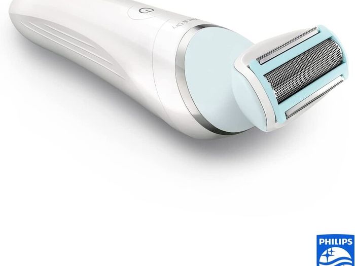 Philips SatinShave Advanced Wet and Dry Rechargeable Lady Shaver, Cordless Electric Razor with Bikini Attachment,