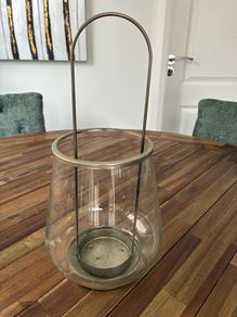 Candle holder