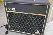 The Vox V9169 Cambridge 15 Amplifier