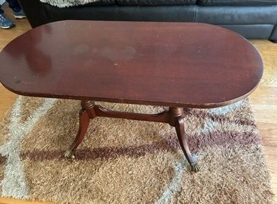 Mahogany-Style Pedestal Coffee Table