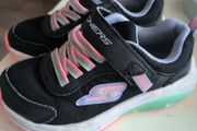 Sketchers shoes