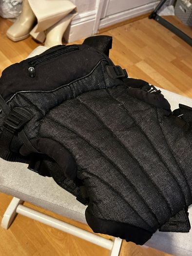Mamas and papas baby carrier