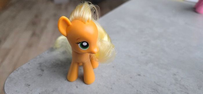 Applejack 3inch Brushable MLP G4 My Little Pony 2010