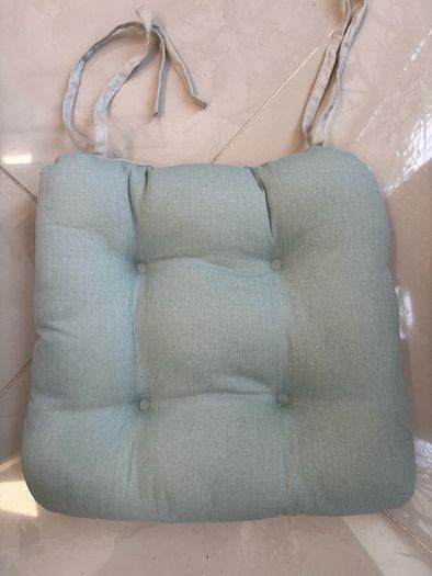 6 Kitchen Chair Cushions