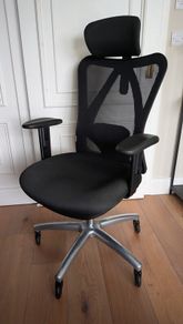 HIGH quality ergonomic gaming / office chair