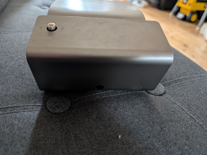 LG 3D DLP Projector - PH450 - Ultra short throw
