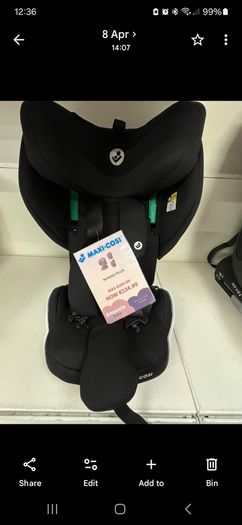 Maxi Cosi Nomad car seat