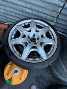 bentley alloys