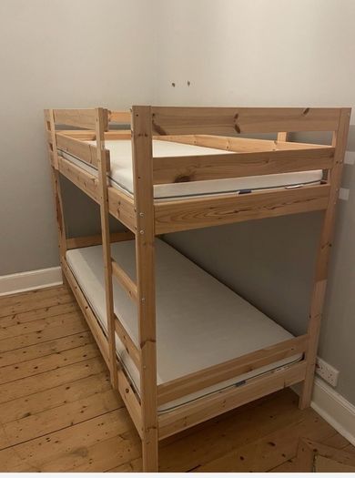 bunk bed