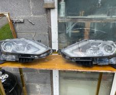 Nissan qashqai headlights