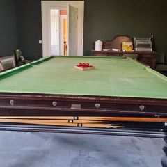 snooker table