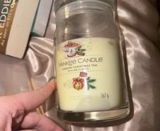 Yankee Christmas tea candle