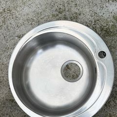 round stainless steel sink