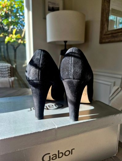 Black Suede Gabor heels Size 36.5