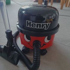 Henry hoover