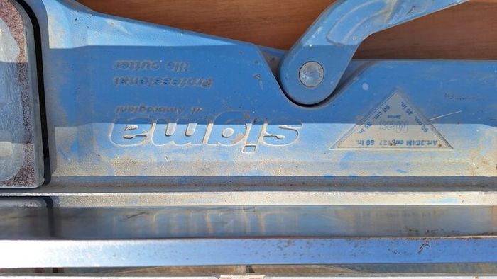 Sigma tile cutter 127cm