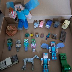 Minecraft toy bundle