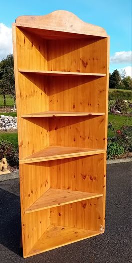 Corner Unit