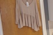 Mango  Top.   S.l -14.    B.N.W.T