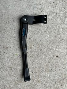 Bike kick stand