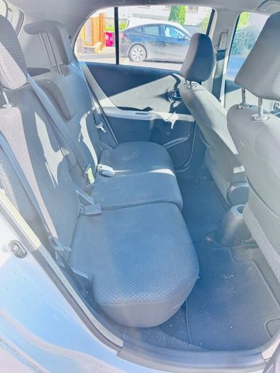 Toyota Yaris 2011