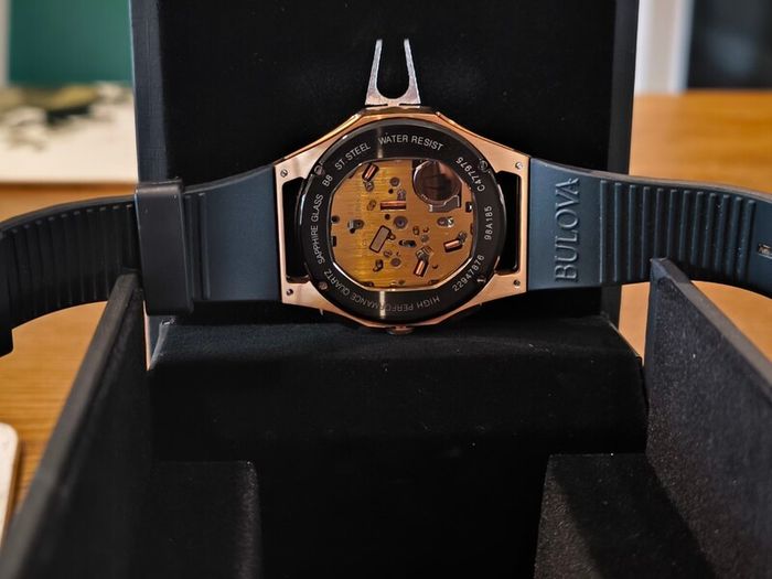 Bulova Curv Progressive Sport