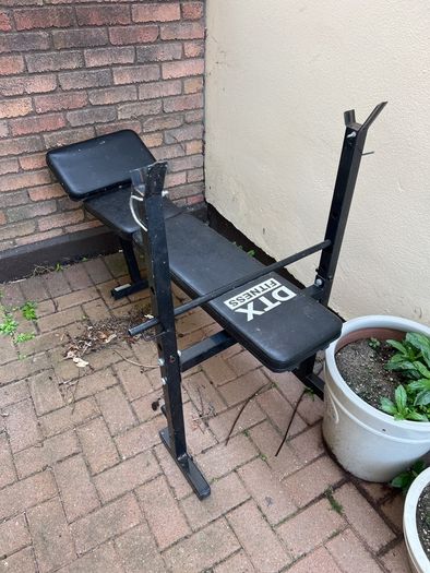 gym bench
