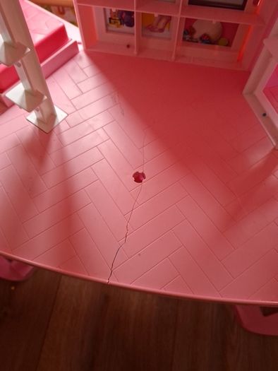 Barbie dreamhouse